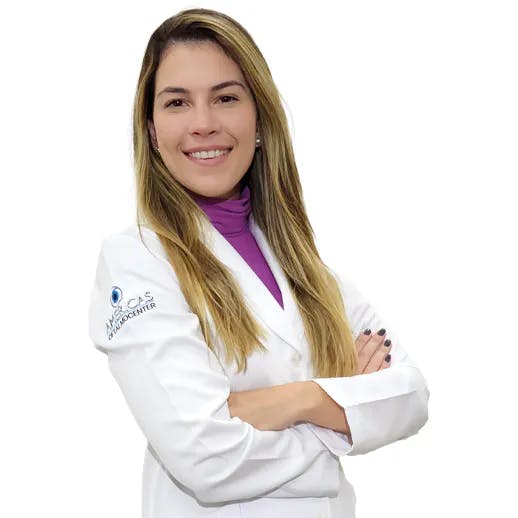 Dra. Julia Soares 