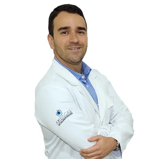 Dr. Thiago Rocha 